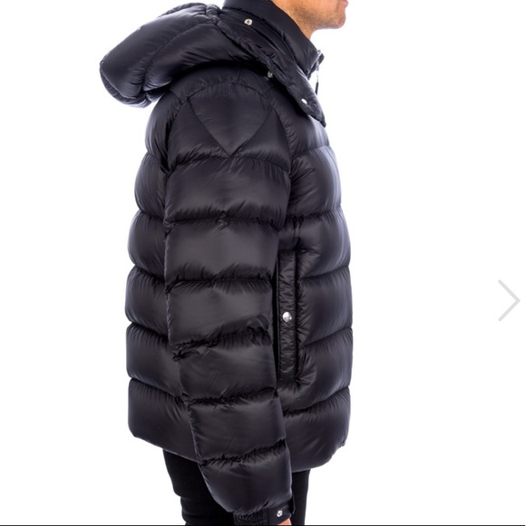 moncler arves giubbotto